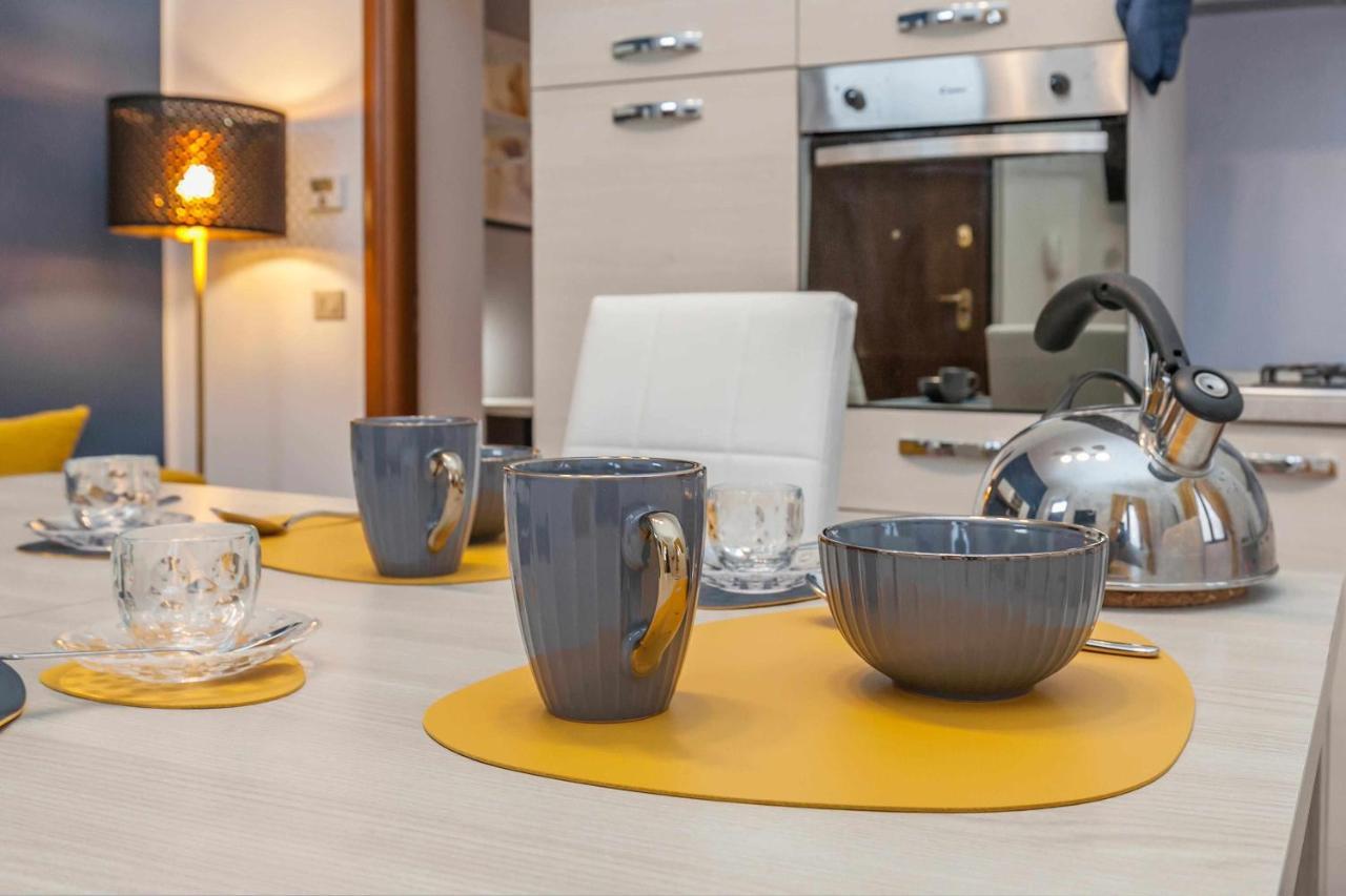 "Rhome14" Cozy Apartment For Smart Workers Milão Exterior foto